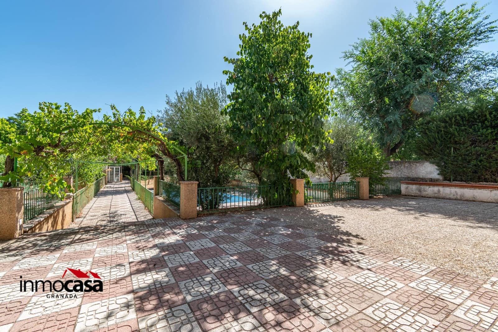 5 soveværelse Villa til salg i Ogijares - € 380.000 (Ref: 9143090)