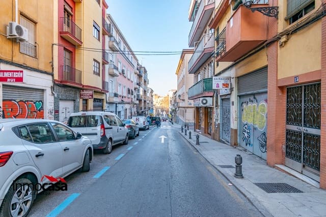 Appartement te koop in Granada stad - € 399.000 (Ref: 9147309)