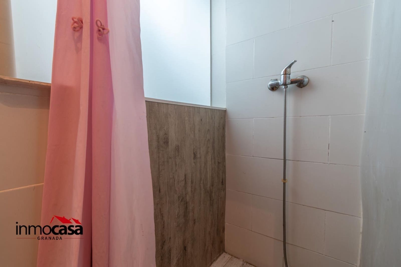 Byhus til salg i Granada by - € 380.000 (Ref: 9147309)