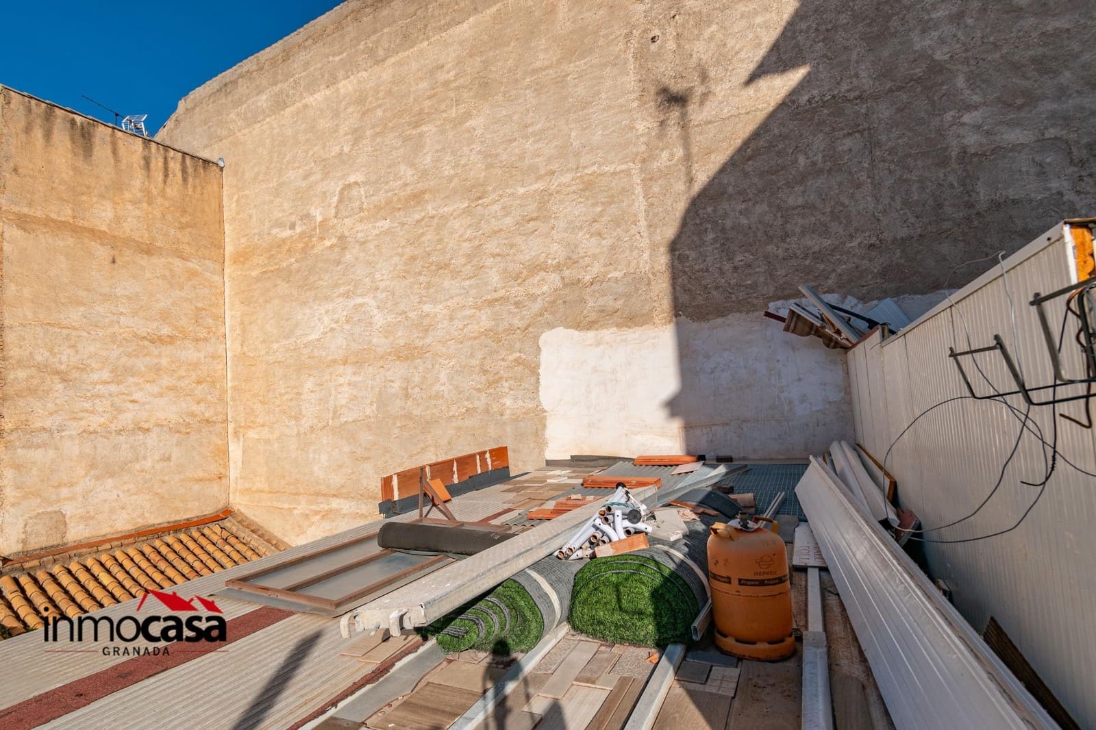 Byhus til salg i Granada by - € 380.000 (Ref: 9147309)