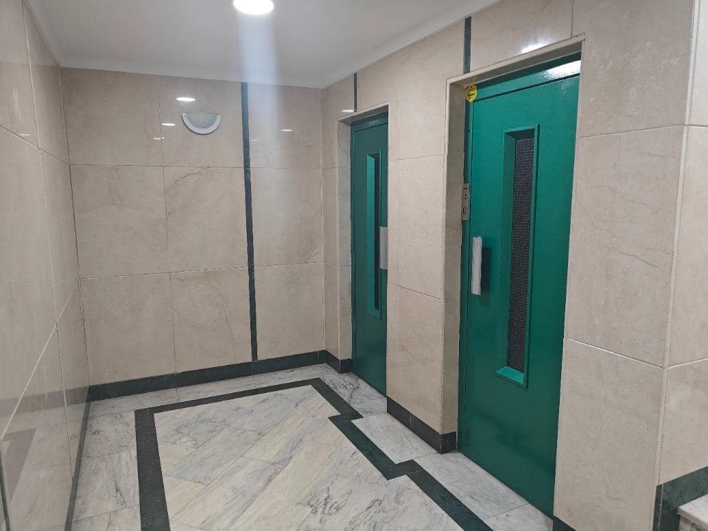 3 soveværelse Lejlighed til leje i Granada by - € 850 (Ref: 9147310)