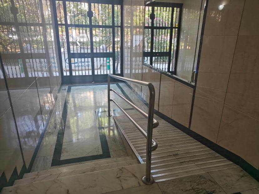 3 soveværelse Lejlighed til leje i Granada by - € 850 (Ref: 9147310)