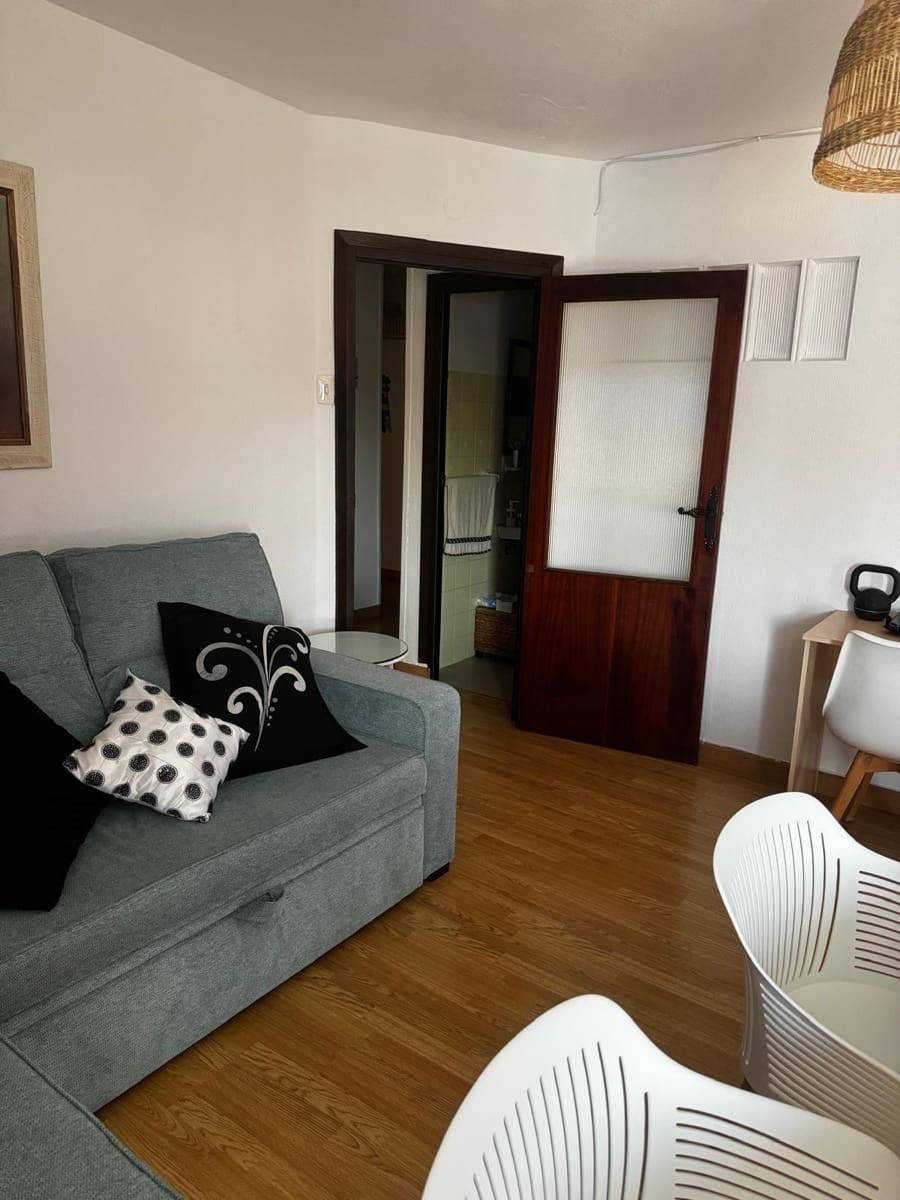 2 quarto Apartamento para arrendar em Almunecar com piscina garagem - 650 € (Ref: 9159601)