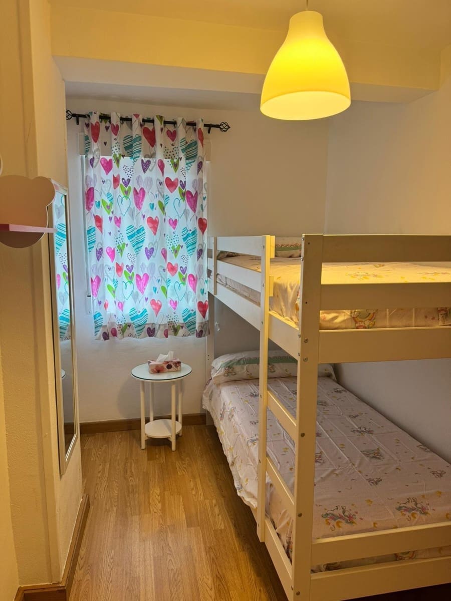 2 quarto Apartamento para arrendar em Almunecar com piscina garagem - 650 € (Ref: 9159601)