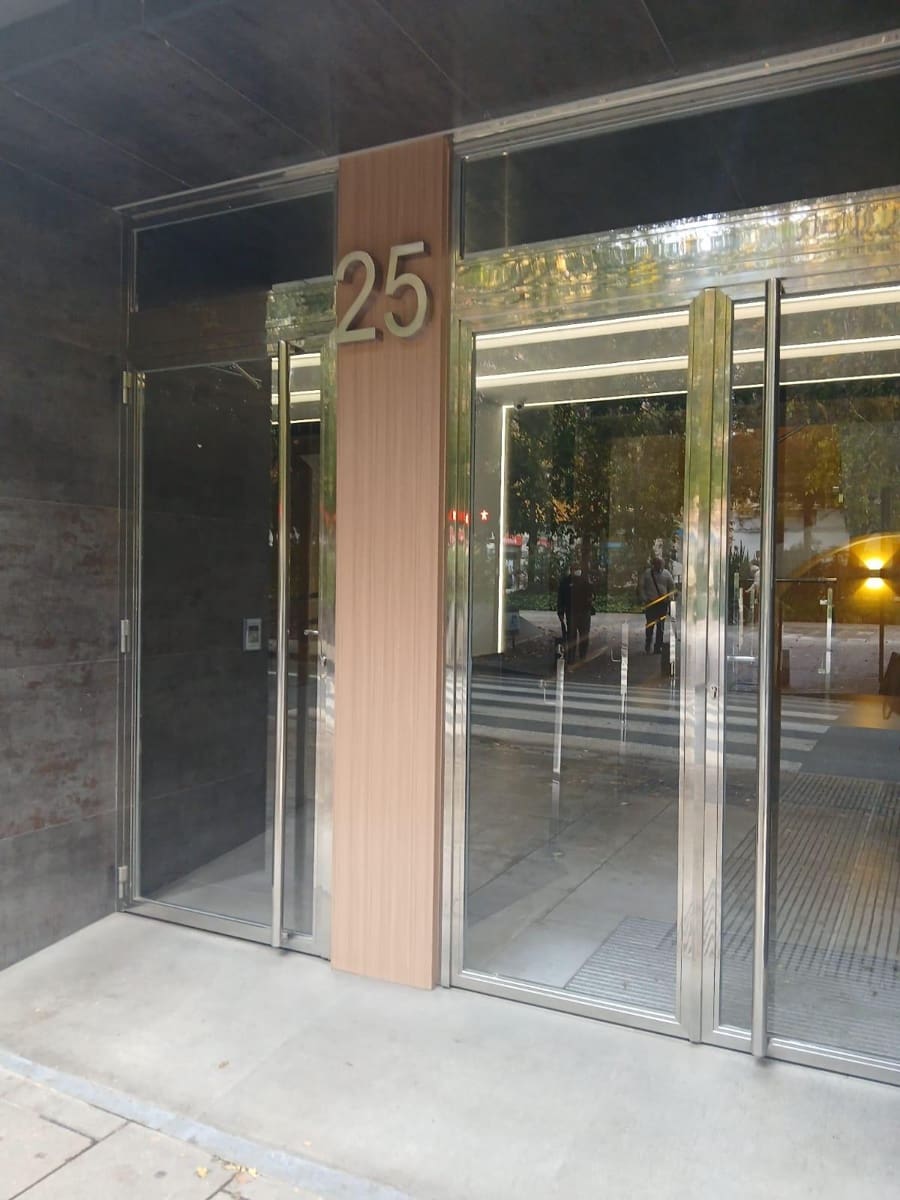 1 slaapkamer Kantoor te huur in Granada stad - € 780 (Ref: 9165906)