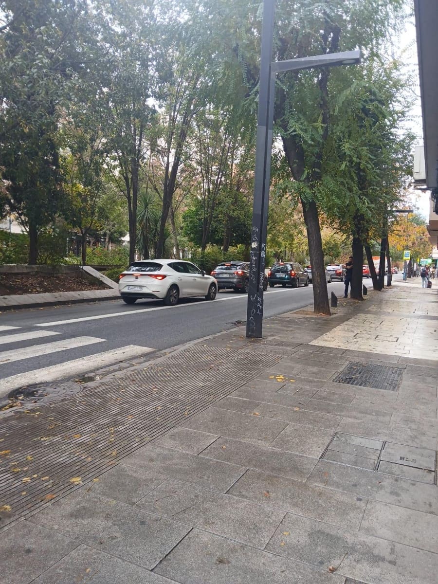 1 slaapkamer Kantoor te huur in Granada stad - € 780 (Ref: 9165906)