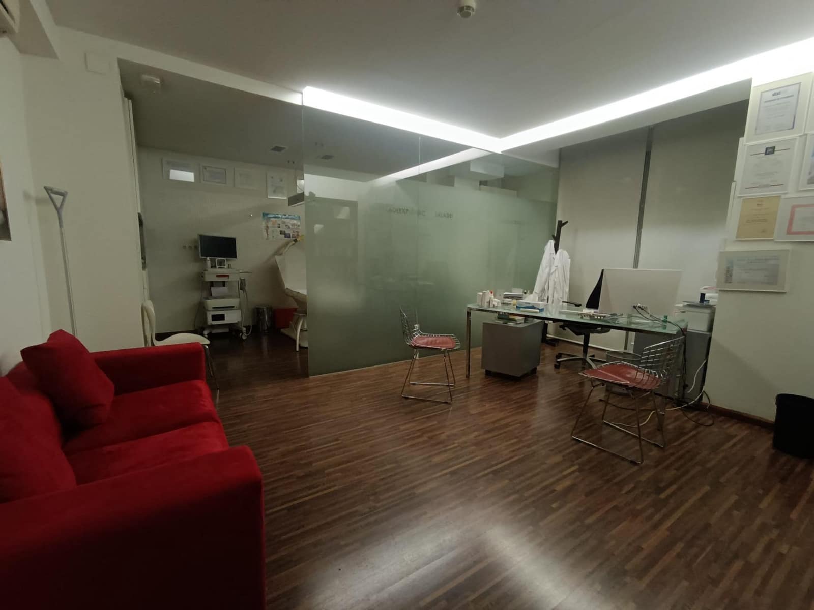 1 slaapkamer Kantoor te huur in Granada stad - € 780 (Ref: 9165906)