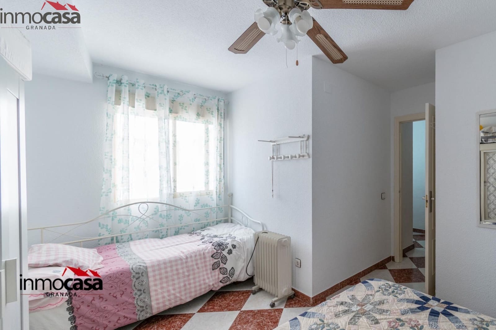 2 soverom Leilighet til salgs i La Herradura med garasje - € 174 900 (Ref: 9174616)