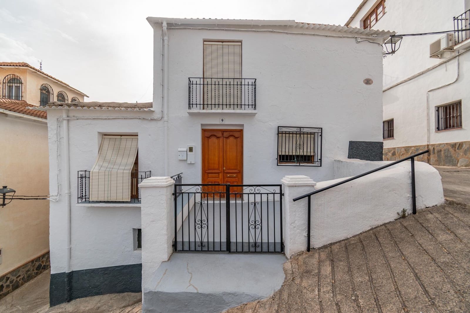 3 bedroom Townhouse for sale in Valor - € 85,000 (Ref: 9202564)