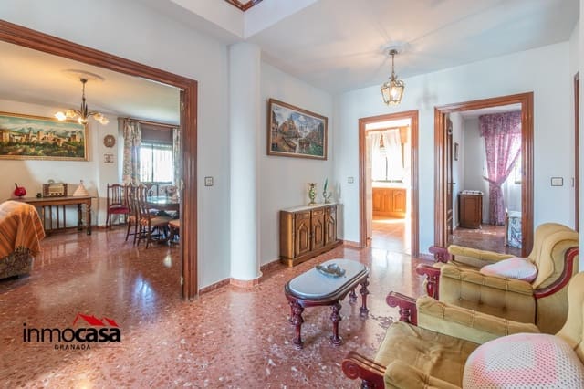 6 soveværelse Villa til salg i Otura med swimmingpool garage - € 340.000 (Ref: 9215215)