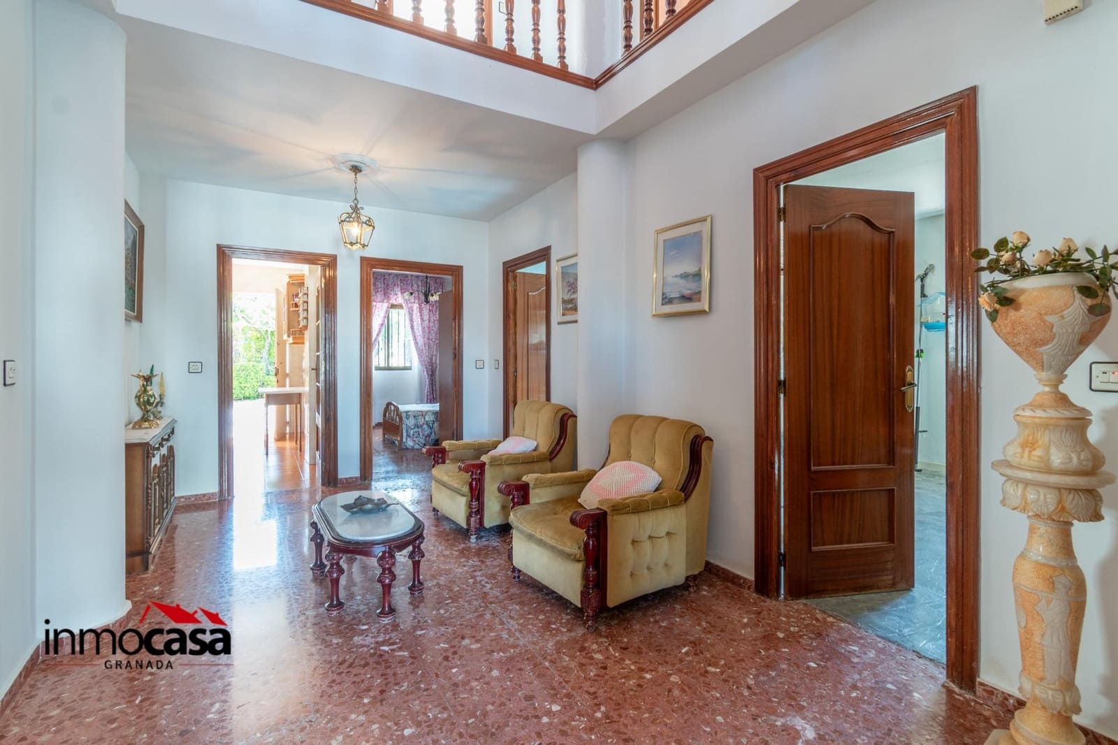 6 soveværelse Villa til salg i Otura med swimmingpool garage - € 340.000 (Ref: 9215215)