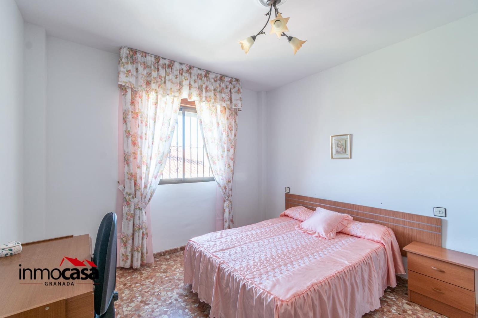 6 soveværelse Villa til salg i Otura med swimmingpool garage - € 340.000 (Ref: 9215215)