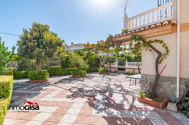 6 soveværelse Villa til salg i Otura med swimmingpool garage - € 340.000 (Ref: 9215215)