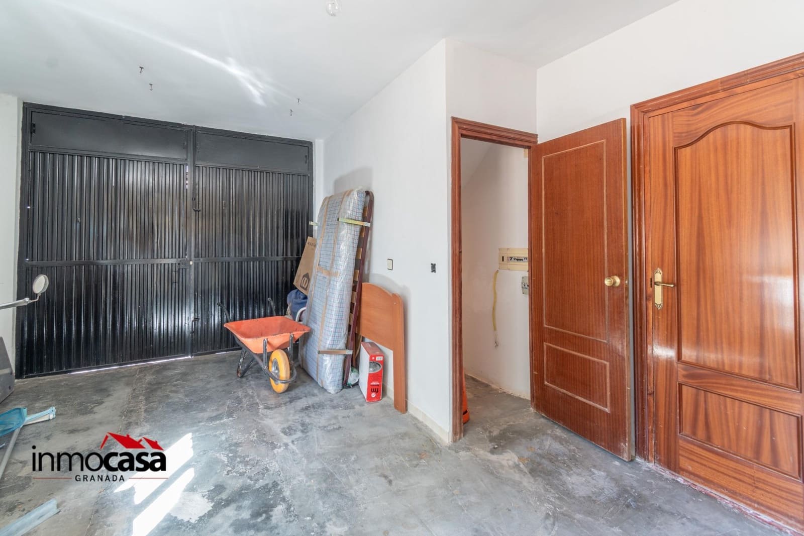 6 soveværelse Villa til salg i Otura med swimmingpool garage - € 340.000 (Ref: 9215215)