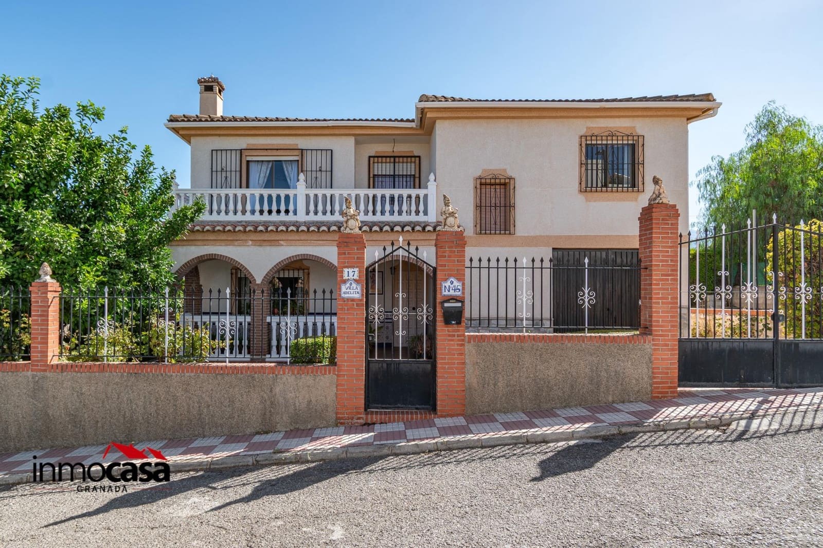 6 soveværelse Villa til salg i Otura med swimmingpool garage - € 340.000 (Ref: 9215215)