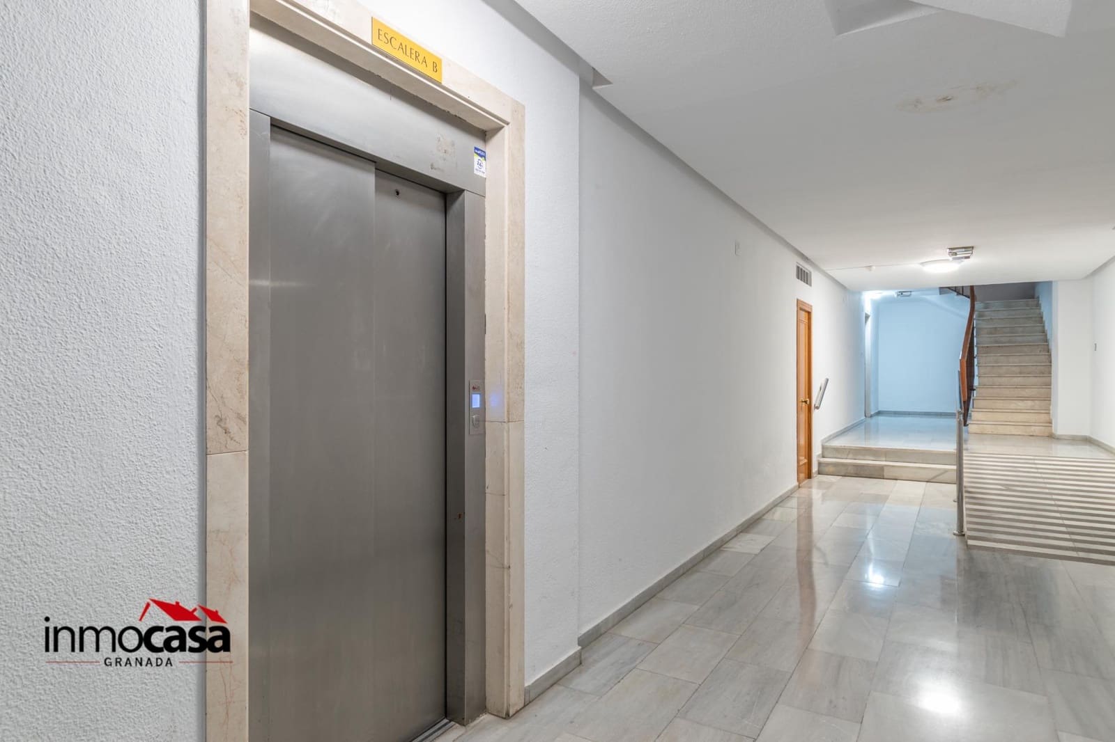 2 soveværelse Lejlighed til leje i Granada by - € 1.250 (Ref: 9217618)