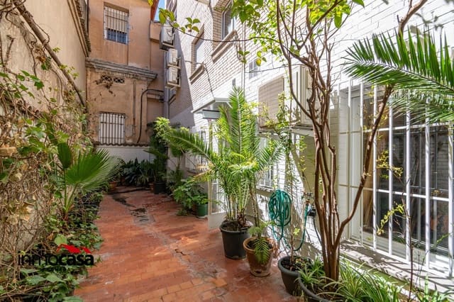 2 sovrum Lägenhet att hyra i Granada stad - 1 250 € (Ref: 9217618)