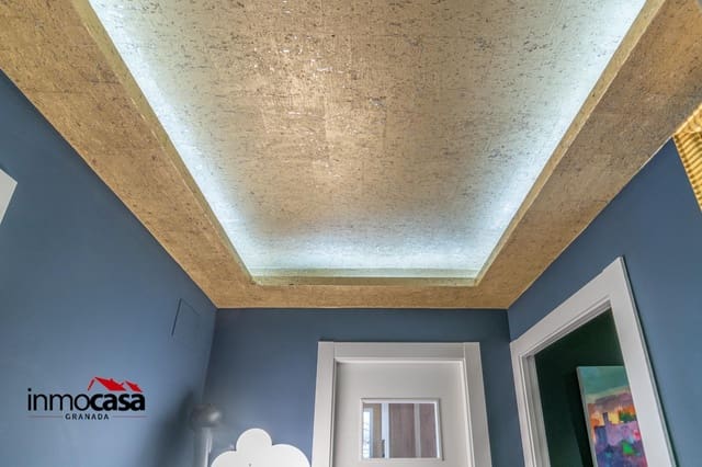 2 sovrum Lägenhet att hyra i Granada stad - 1 250 € (Ref: 9217618)