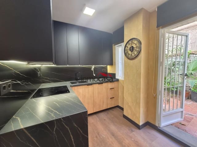 Piso de 2 habitaciones en Granada ciudad en alquiler - 1.050 € (Ref: 9217618)