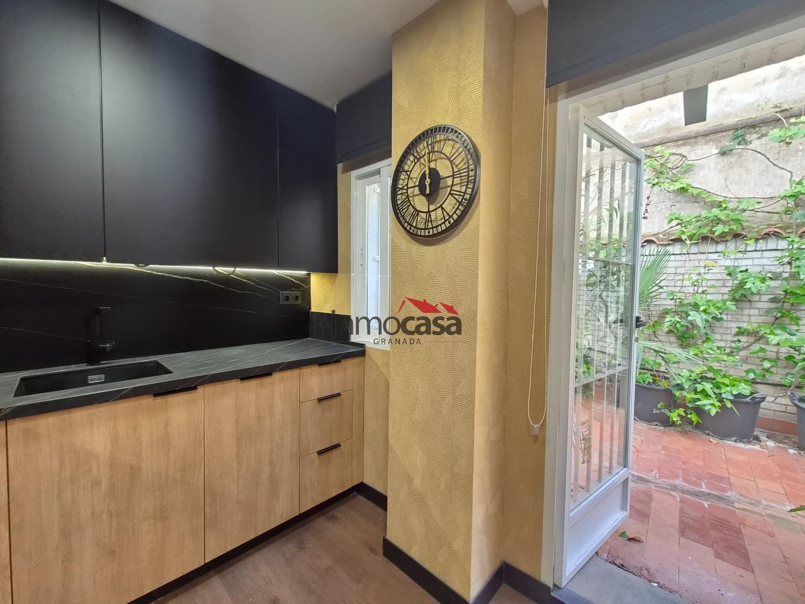 2 makuuhuone Asunto vuokrattavana paikassa Granada kaupunki - 1 050 € (Ref: 9217618)