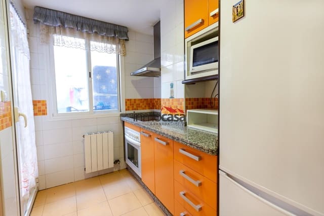 2 slaapkamer Flat te koop in Armilla met garage - € 175.000 (Ref: 9226864)