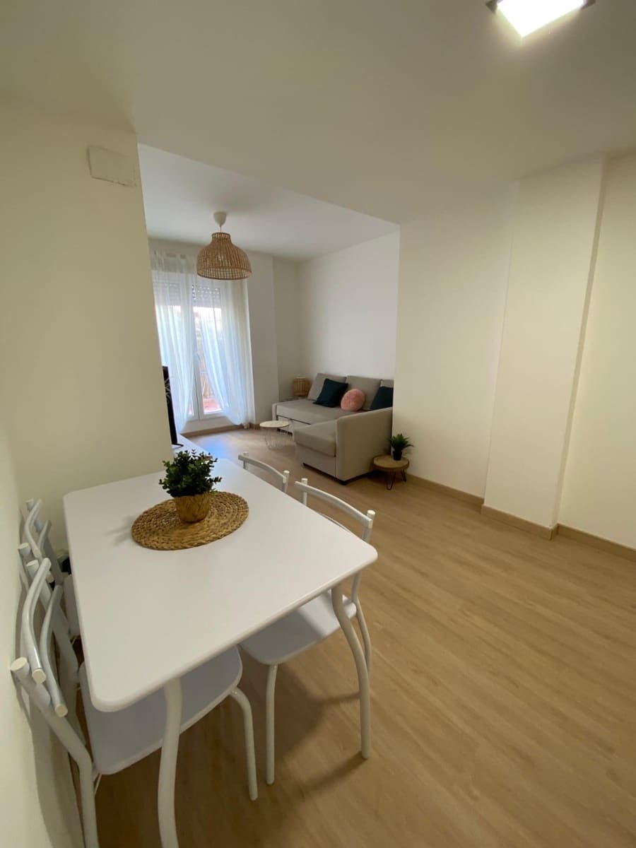 1 slaapkamer Flat te koop in Cenes de la Vega met garage - € 150.000 (Ref: 9226865)