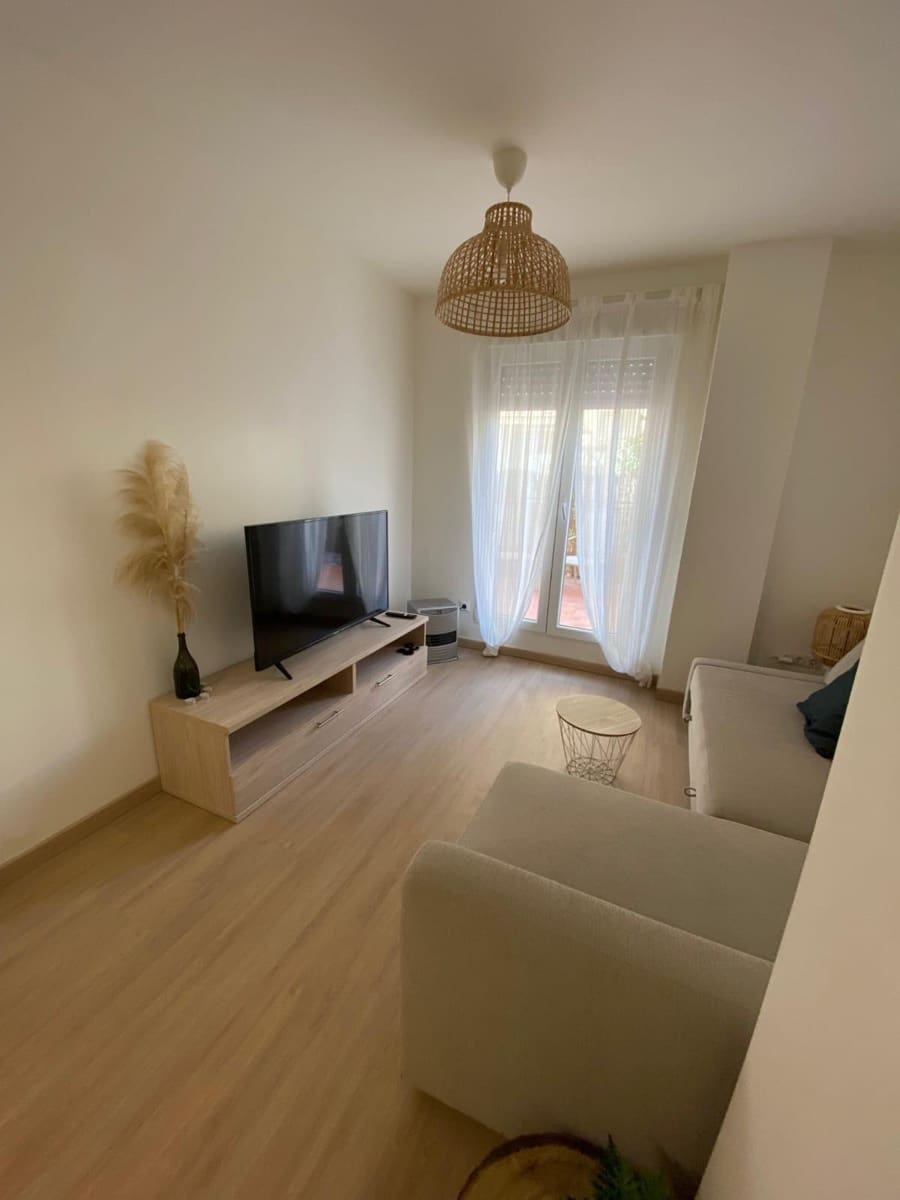 1 slaapkamer Flat te koop in Cenes de la Vega met garage - € 150.000 (Ref: 9226865)