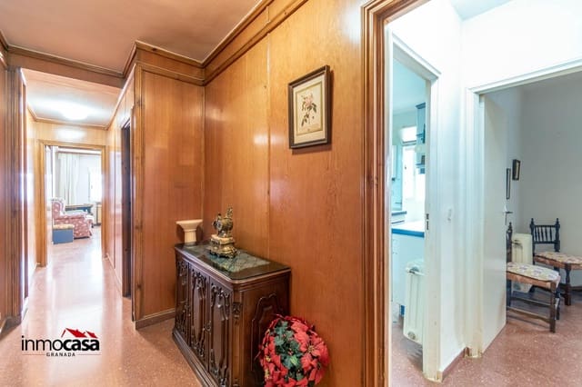 4 soverom Leilighet til salgs i Centro, Granada by - € 339 900 (Ref: 9236571)