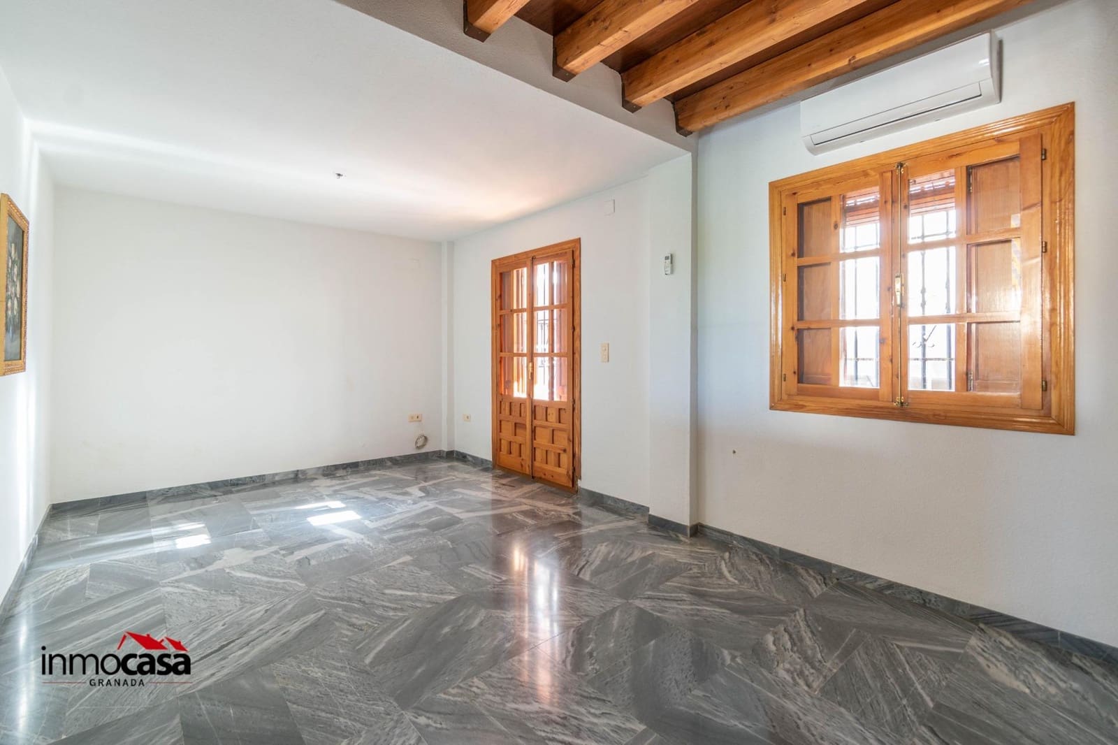 Adosado de 3 habitaciones en Ogíjares en venta con garaje - 229.000 € (Ref: 9243162)