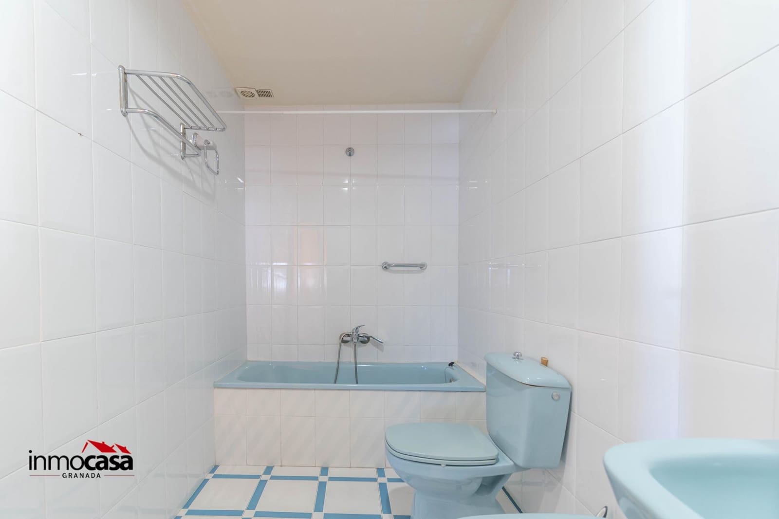 Adosado de 3 habitaciones en Ogíjares en venta con garaje - 229.000 € (Ref: 9243162)