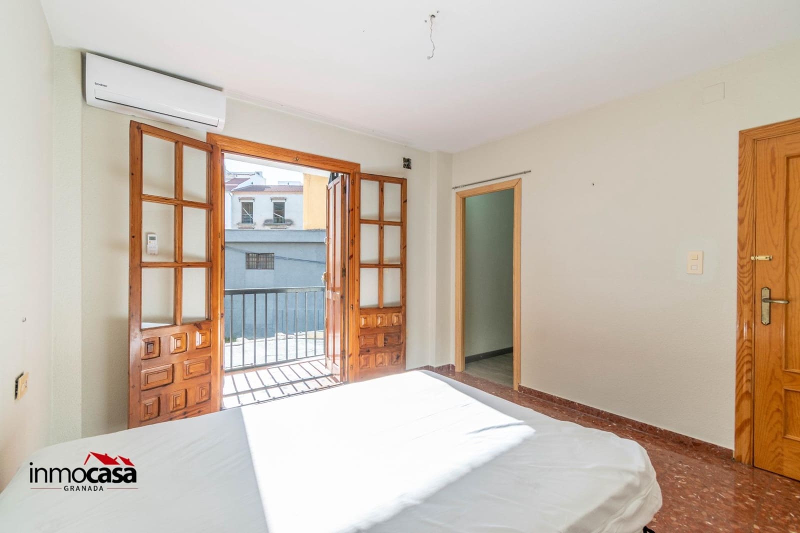 Adosado de 3 habitaciones en Ogíjares en venta con garaje - 229.000 € (Ref: 9243162)