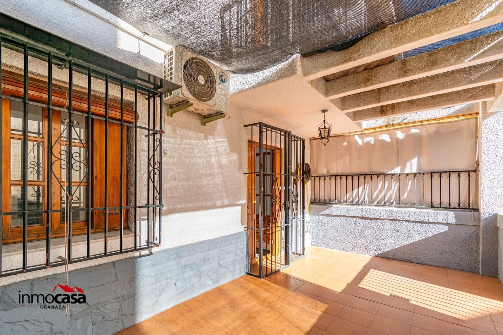 Adosado de 3 habitaciones en Ogíjares en venta con garaje - 229.000 € (Ref: 9243162)