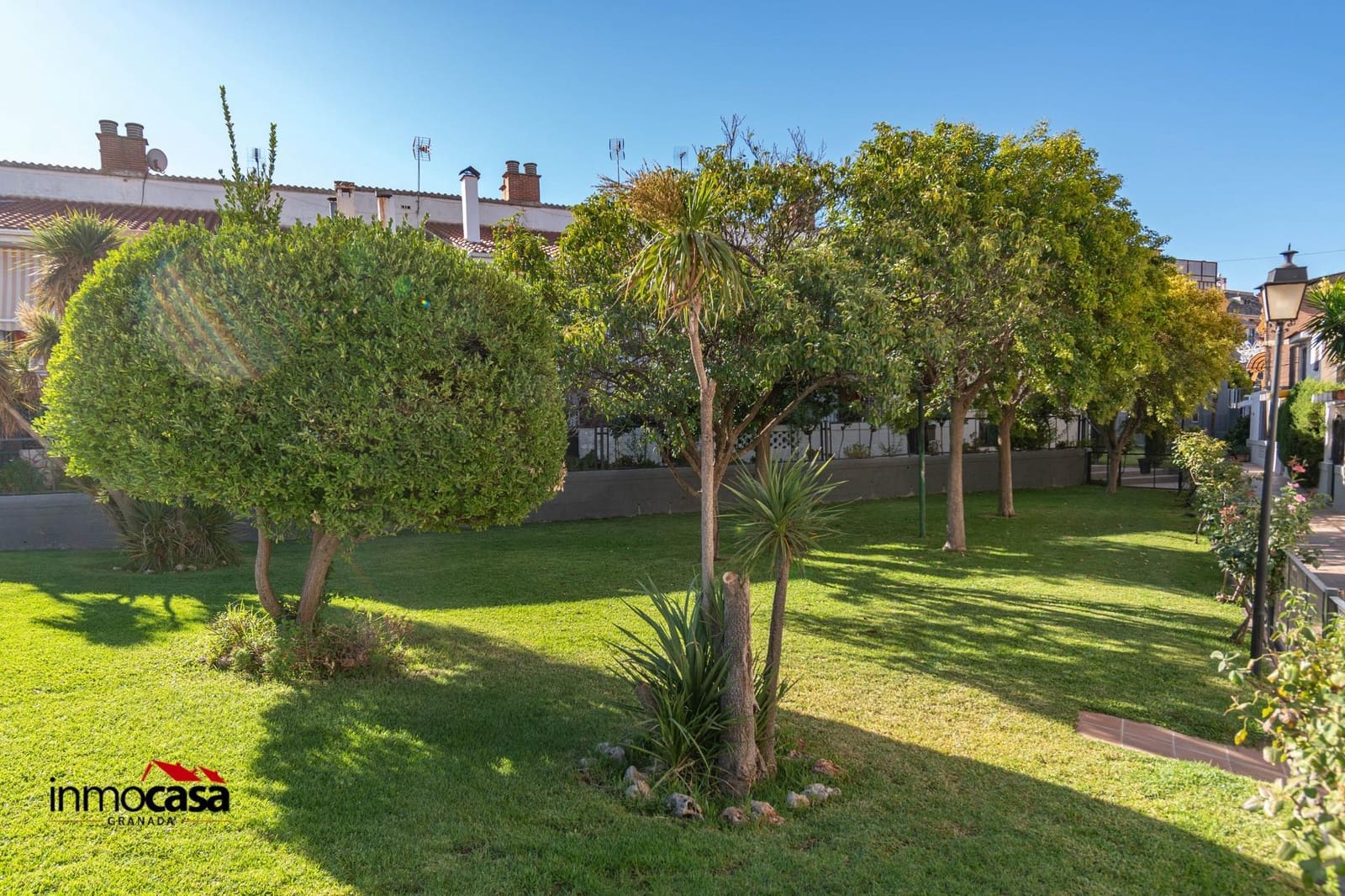 Adosado de 3 habitaciones en Ogíjares en venta con garaje - 229.000 € (Ref: 9243162)