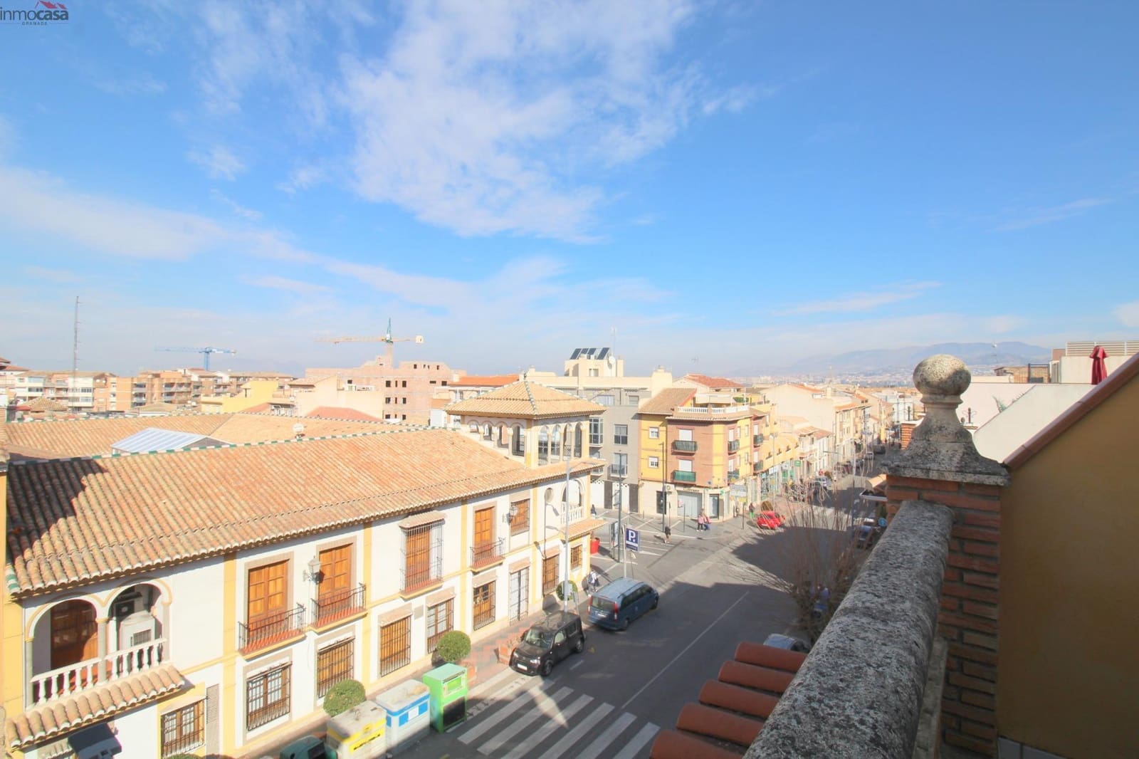 2 makuuhuone Kattohuoneisto vuokrattavana paikassa Armilla - 750 € (Ref: 9257475)