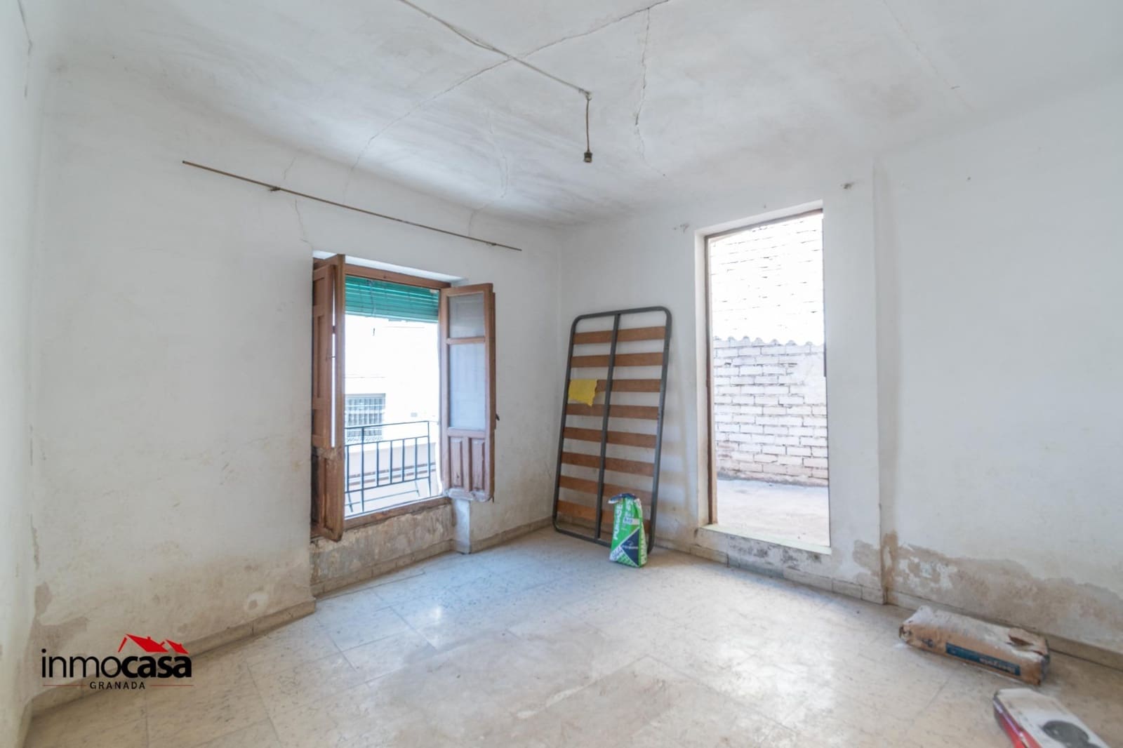 4 soverom Kjedet enebolig til salgs i Las Gabias - € 99 900 (Ref: 9269920)