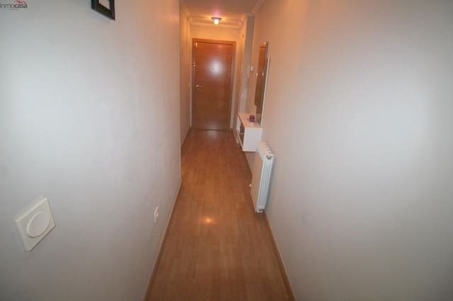 3 bedroom Penthouse for rent in Churriana de la Vega - € 900 (Ref: 9272753)