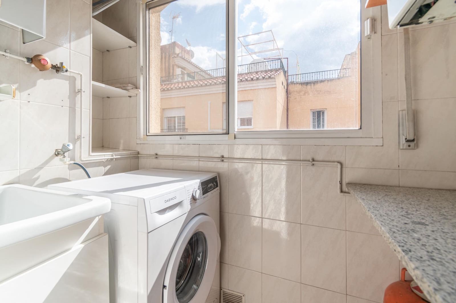 3 soverom Leilighet til salgs i Armilla med garasje - € 170 000 (Ref: 9291757)