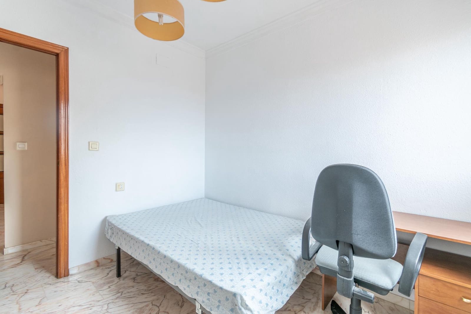 3 soverom Leilighet til salgs i Armilla med garasje - € 170 000 (Ref: 9291757)