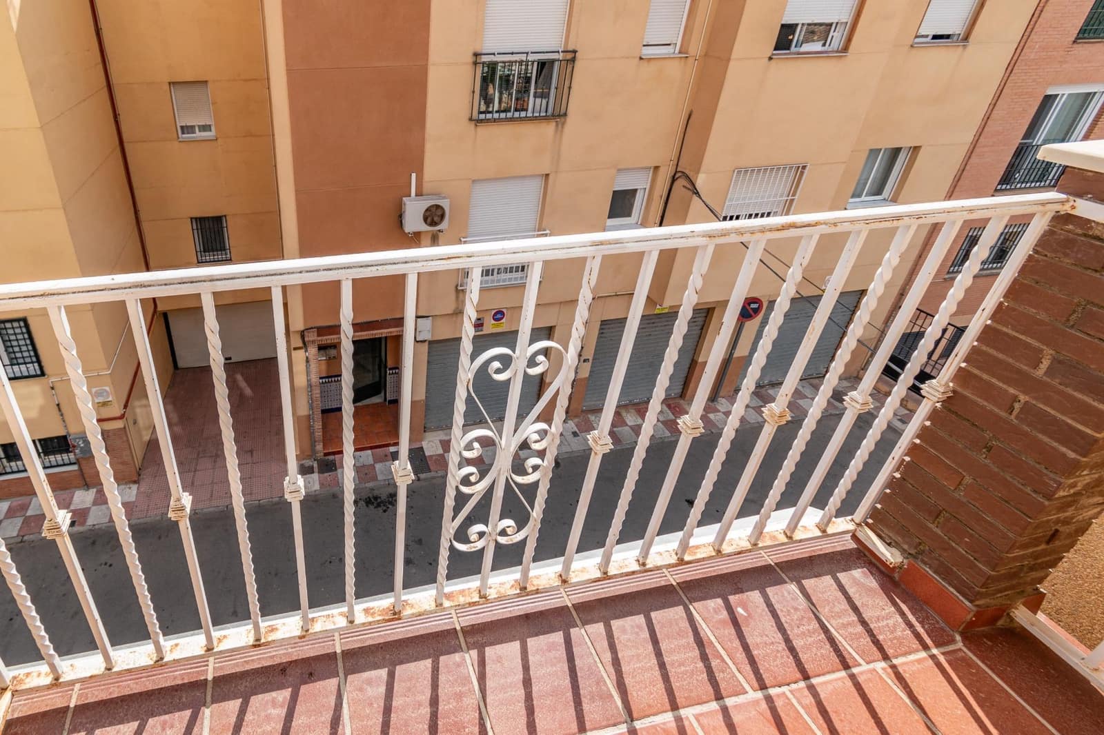 3 soverom Leilighet til salgs i Armilla med garasje - € 170 000 (Ref: 9291757)