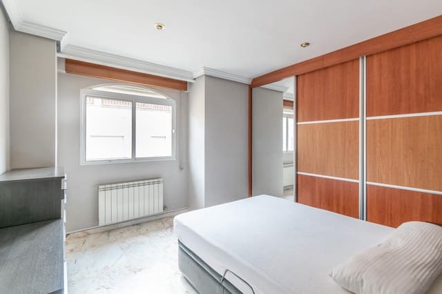 3 sovrum Lägenhet till salu i Armilla med garage - 170 000 € (Ref: 9291757)