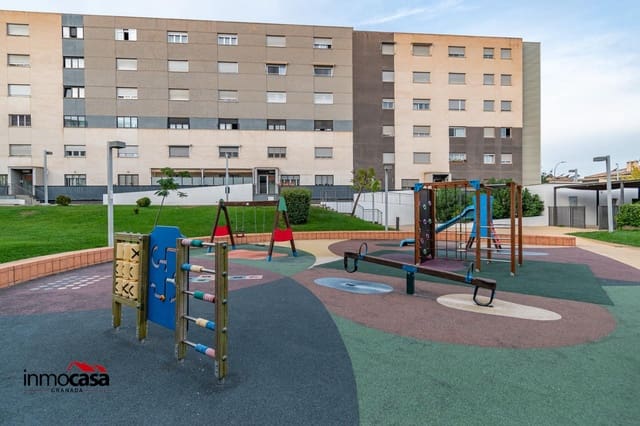 Piso de 3 habitaciones en Alhendín en venta con piscina garaje - 209.900 € (Ref: 9301191)