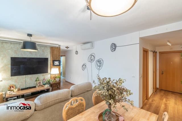 Piso de 3 habitaciones en Alhendín en venta con piscina garaje - 209.900 € (Ref: 9301191)