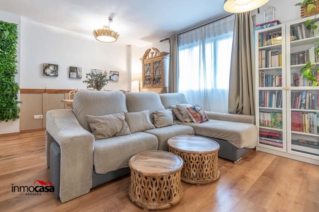 Piso de 3 habitaciones en Alhendín en venta con piscina garaje - 209.900 € (Ref: 9301191)