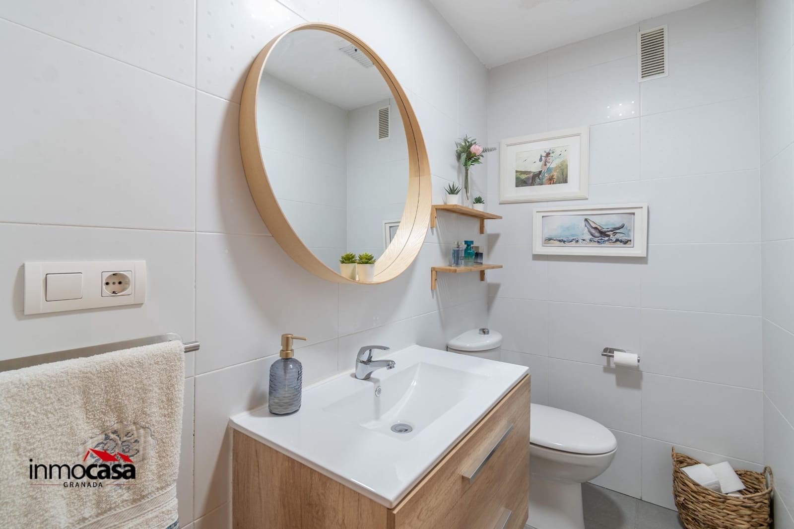 Piso de 3 habitaciones en Alhendín en venta con piscina garaje - 209.900 € (Ref: 9301191)