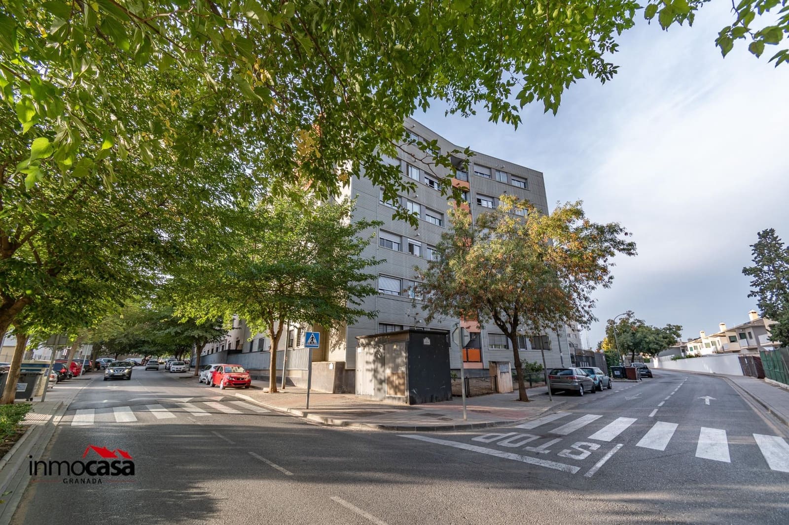 Piso de 3 habitaciones en Alhendín en venta con piscina garaje - 209.900 € (Ref: 9301191)