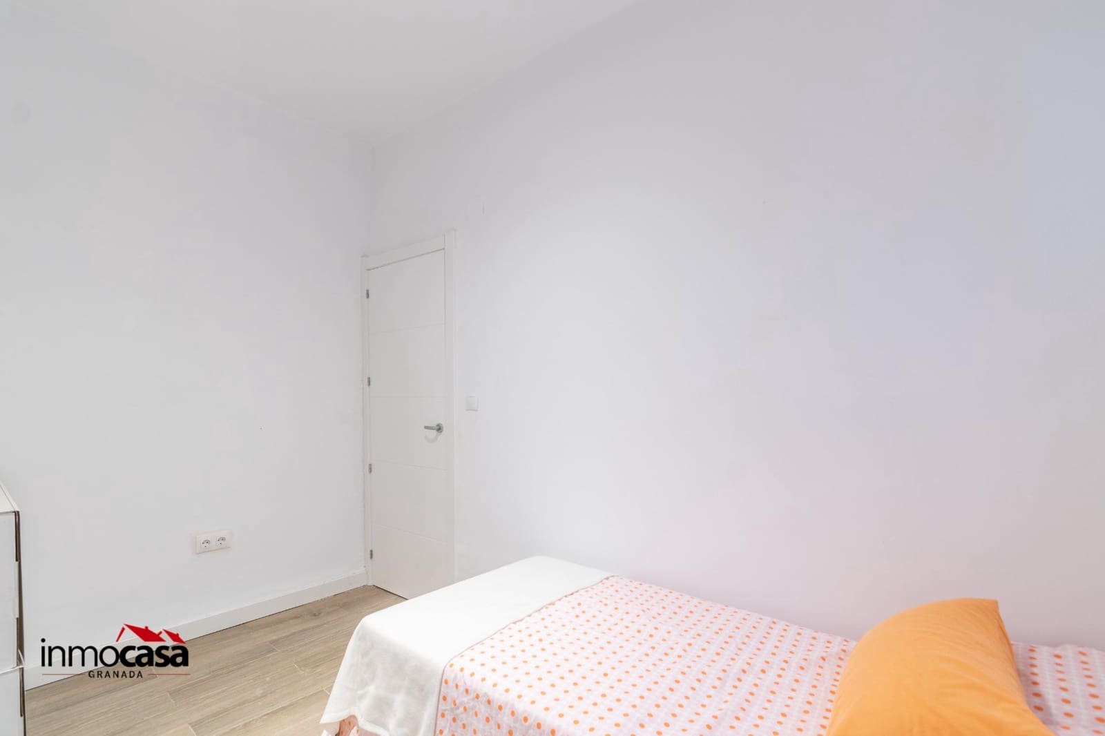 2 soveværelse Lejlighed til salg i Granada by - € 149.990 (Ref: 9322025)