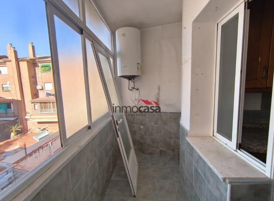 3 soverom Leilighet til salgs i La Zubia - € 145 000 (Ref: 9322026)