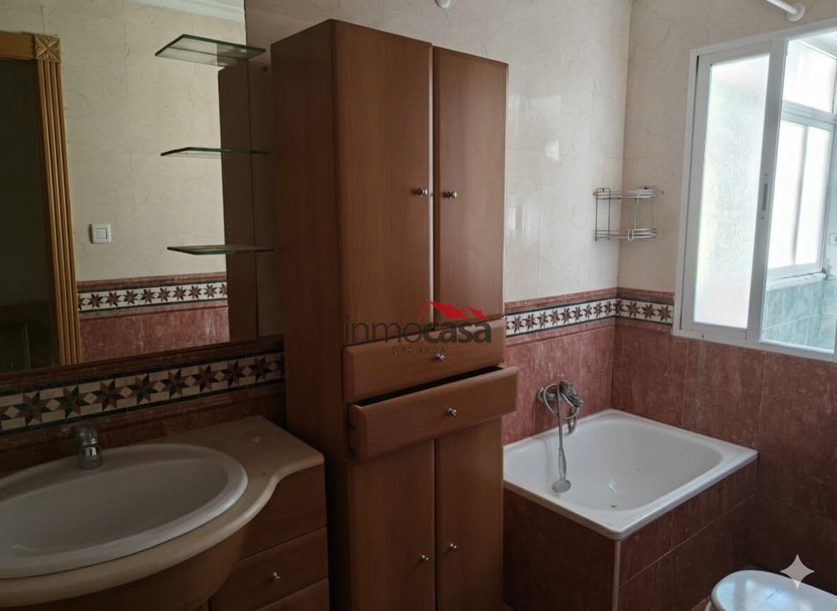 3 soverom Leilighet til salgs i La Zubia - € 145 000 (Ref: 9322026)