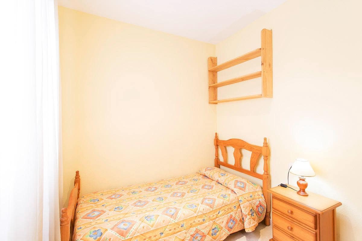 Leilighet til leie i Granada by - € 920 (Ref: 9326604)