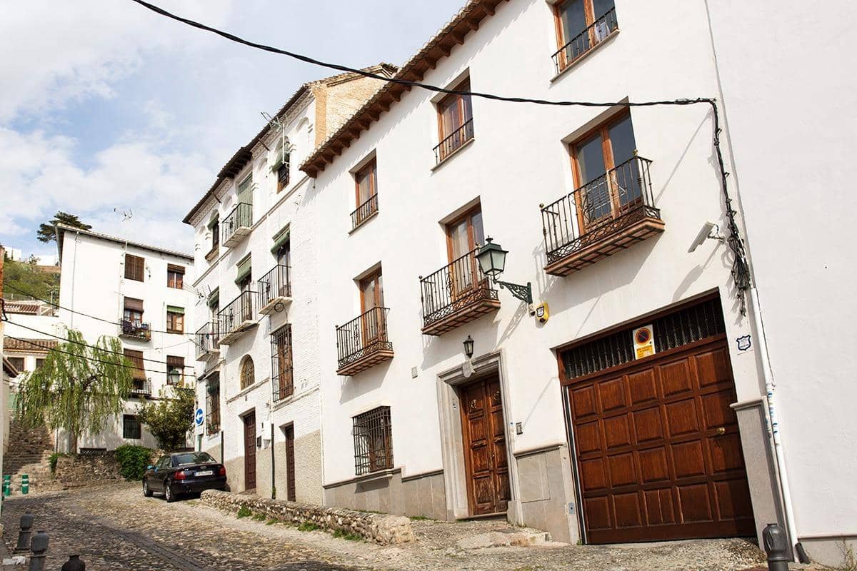 Leilighet til leie i Granada by - € 920 (Ref: 9326604)